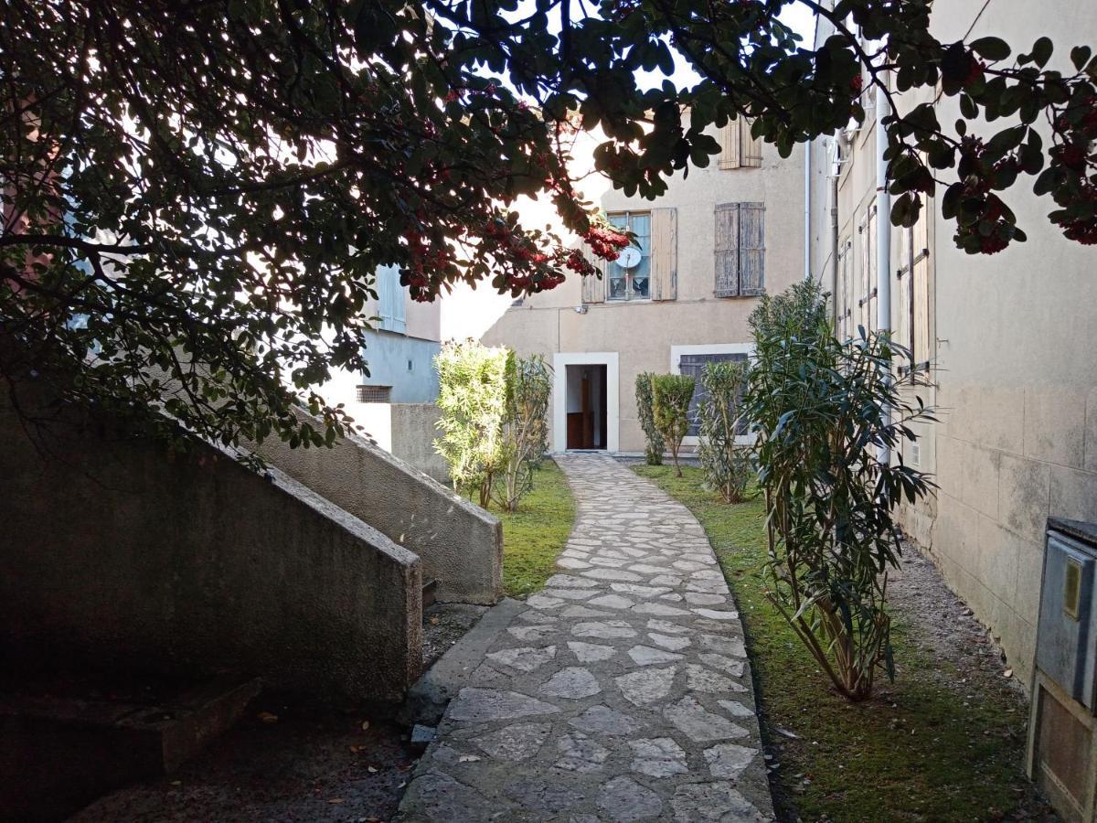 Studio Calme Apartment Carcassonne Luaran gambar